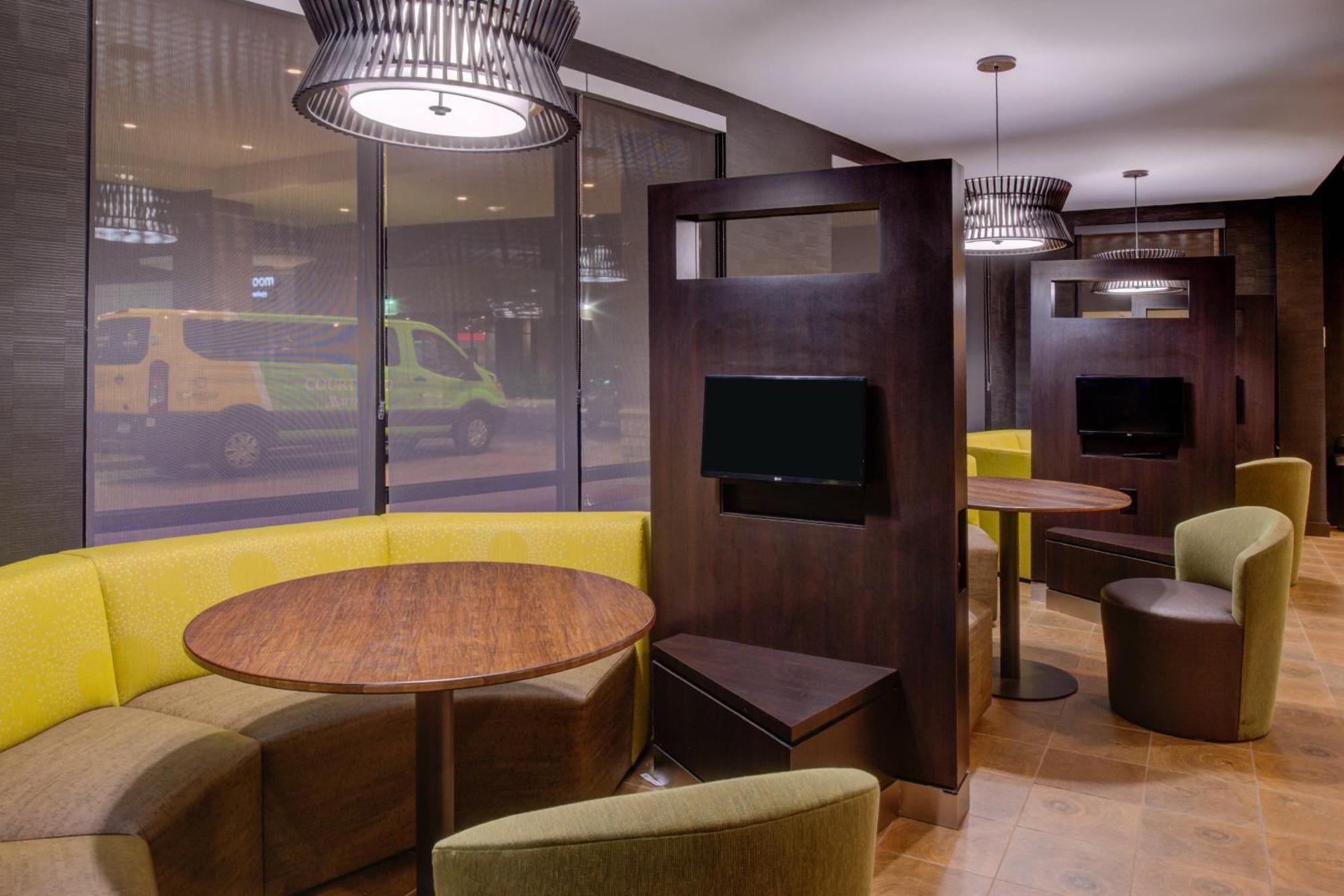Courtyard By Marriott St Louis Chesterfield